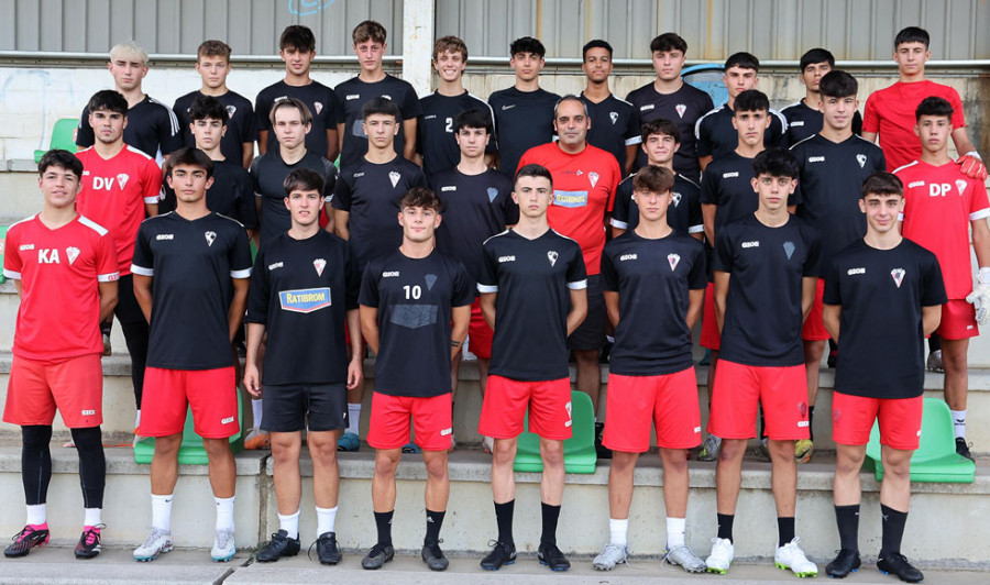 El Arosa juvenil se estrena en Camargo ante un rival directo