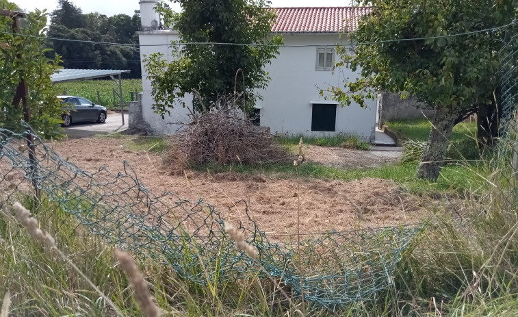 Preocupación en el lugar pobrense de A Mirandela por la comisión de robos con cuantiosos desperfectos