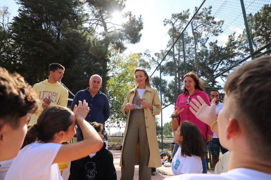 Más de un centenar de jóvenes disfrutan en As Sinas del último turno del campamento de la Xunta