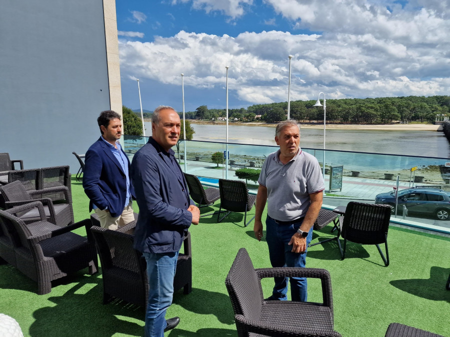 La Xunta destaca en O Grove una inversión superior al millón de euros en establecimientos turísticos de la comarca de O Salnés