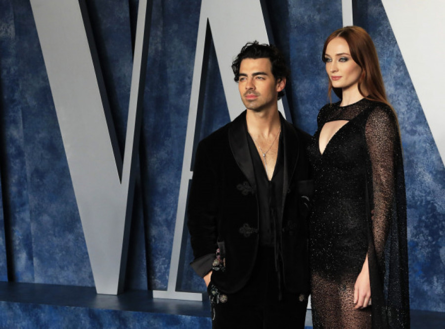 El cantante Joe Jonas presenta una solicitud de divorcio de la actriz Sophie Turner