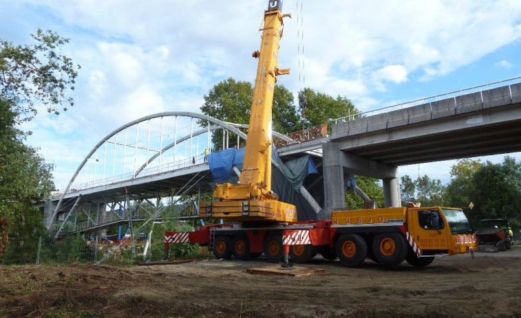 La reconstrucción del puente de Pontearnelas entra en una nueva fase de tres a cuatro semanas de duración