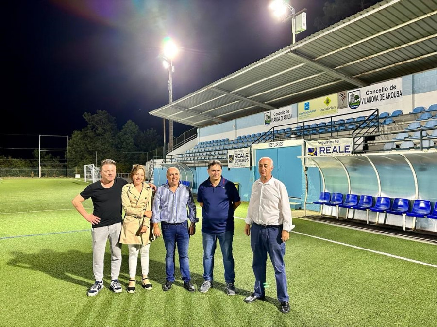 Los campos de fútbol de Vilanova estrenan iluminación led tras una inversión de 143.000 euros