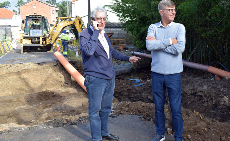 Las obras de ampliación del puente sobre el río Louro obligan a cortar la EP-8504 en Barcia