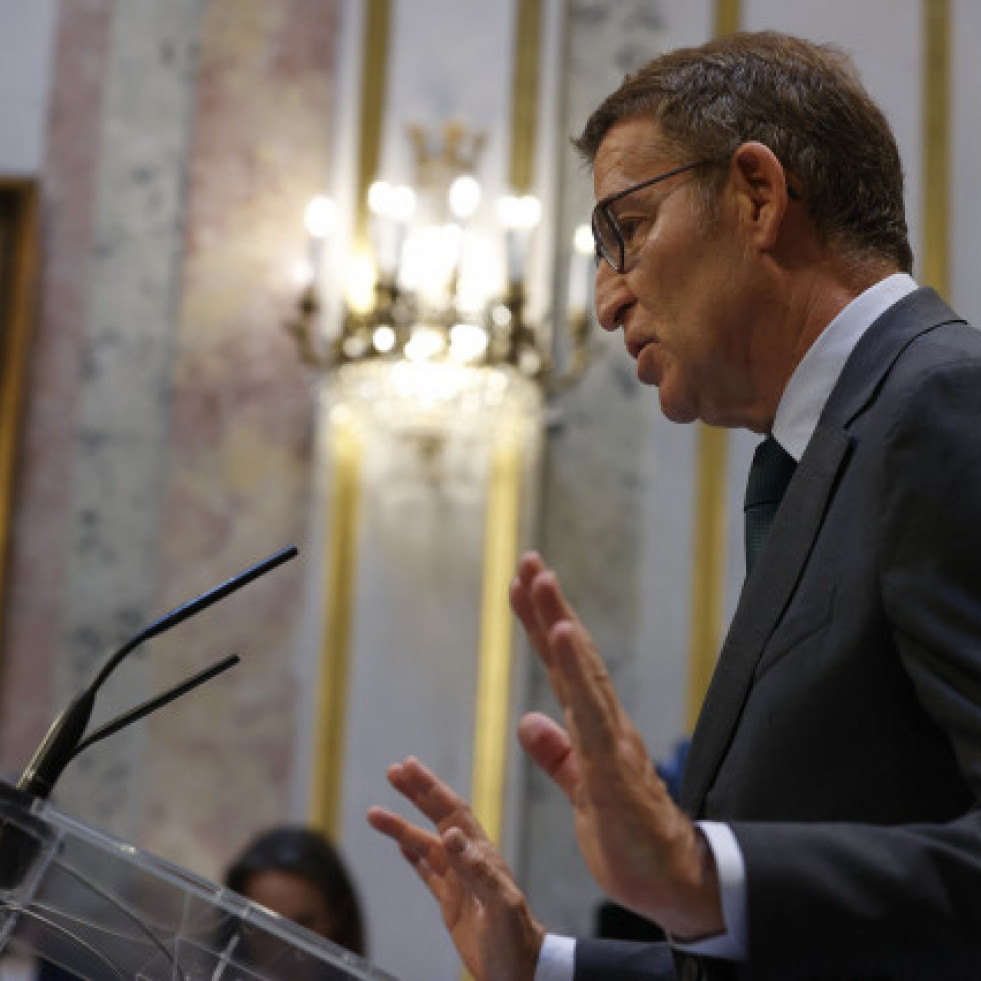 Feijóo acusa a Sánchez de 
