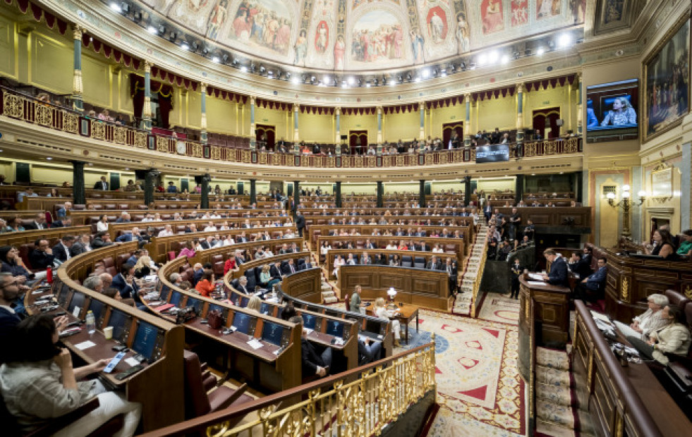 El Congreso admite a trámite las iniciativas para dejar exento de tributación el SMI