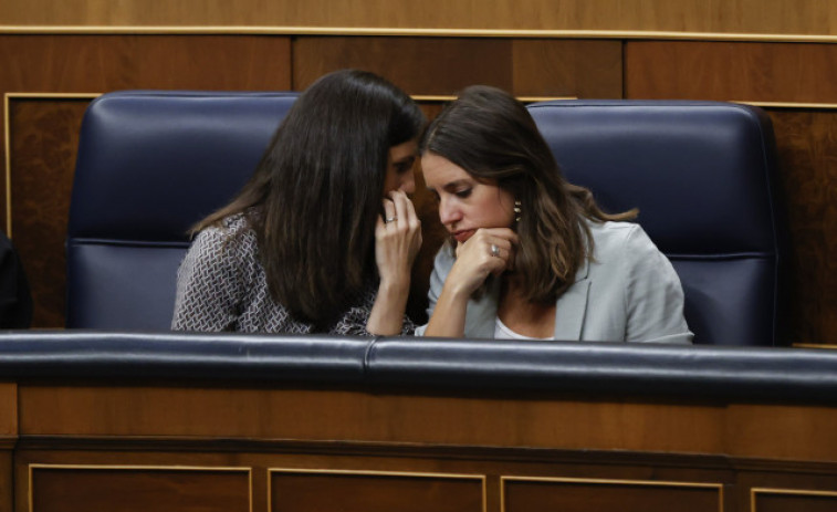 Irene Montero acusa a Díaz de no querer que Podemos intervenga en el debate