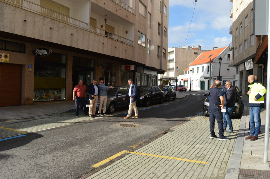 El entorno de la Rúa Madrid muda el tráfico por el inicio de las obras de la primera fase del mercado de Sanxenxo