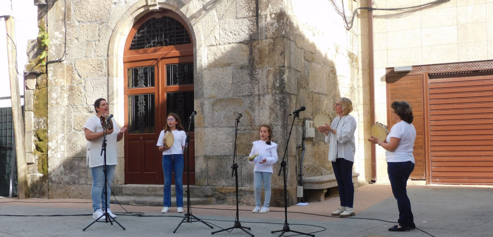 Música, poesía, exposiciones y tradición centran la programación cultural del Breogán para este año en O Grove