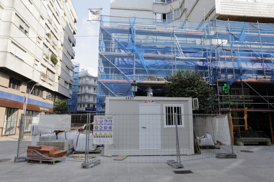 La falta de materiales motiva el retraso de las obras de la nueva biblioteca en Castelao