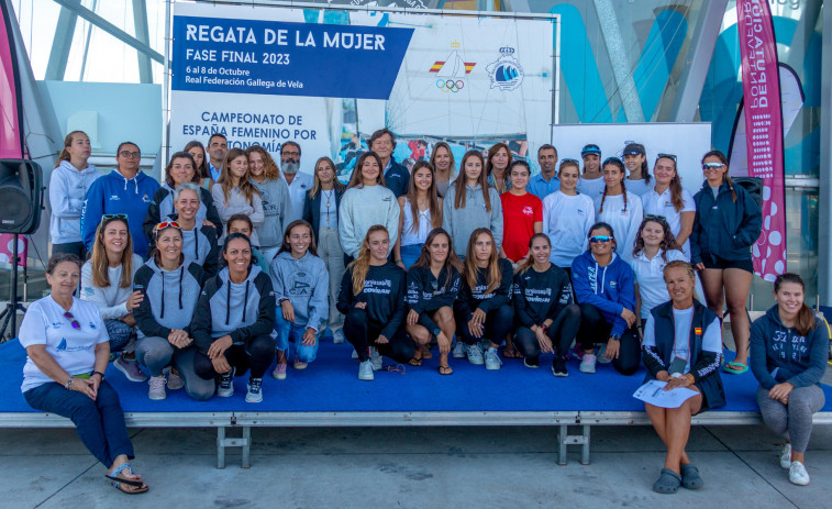 La Regata de la Mujer sitúa al Centro Galego de Vela  en el epicentro nacional