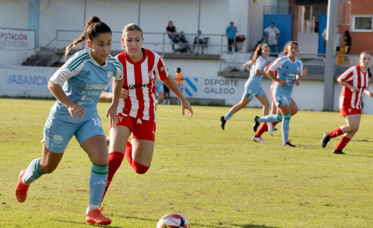 El Viajes InterRías golea al Sporting de Gijón y es líder provisional