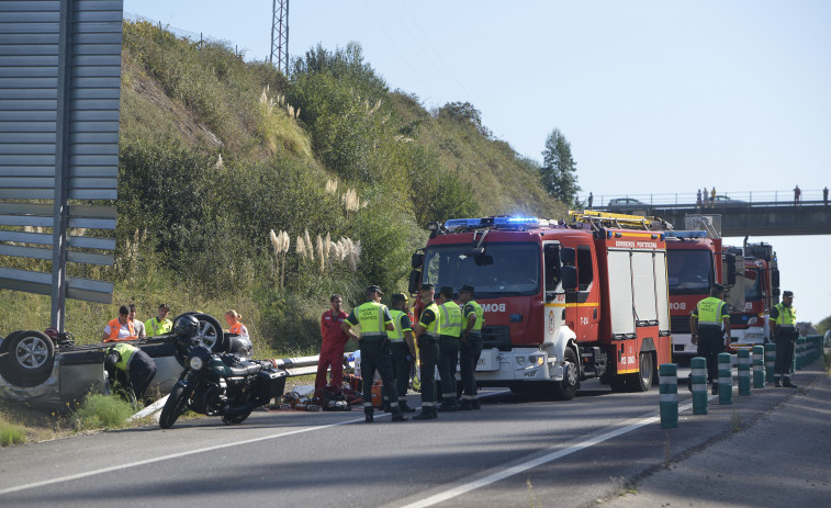 Fallece un exconcejal de Meis en un vuelco en Barro