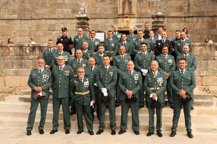 Los agentes de la Guardia Civil de Arousa y el Ulla-Umia celebran el día de su patrona