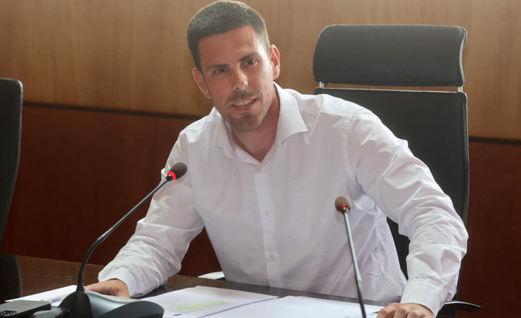 El alcalde de A Illa vuelve a clamar contra la Xunta, ahora por la vieja demanda de un centro de día