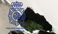 La Policía Nacional se incauta de cuatro sacos de marihuana en Vilagarcía