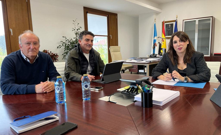 La Xunta muestra su apoyo para la puesta en marcha del nuevo polígono industrial en Ribeira