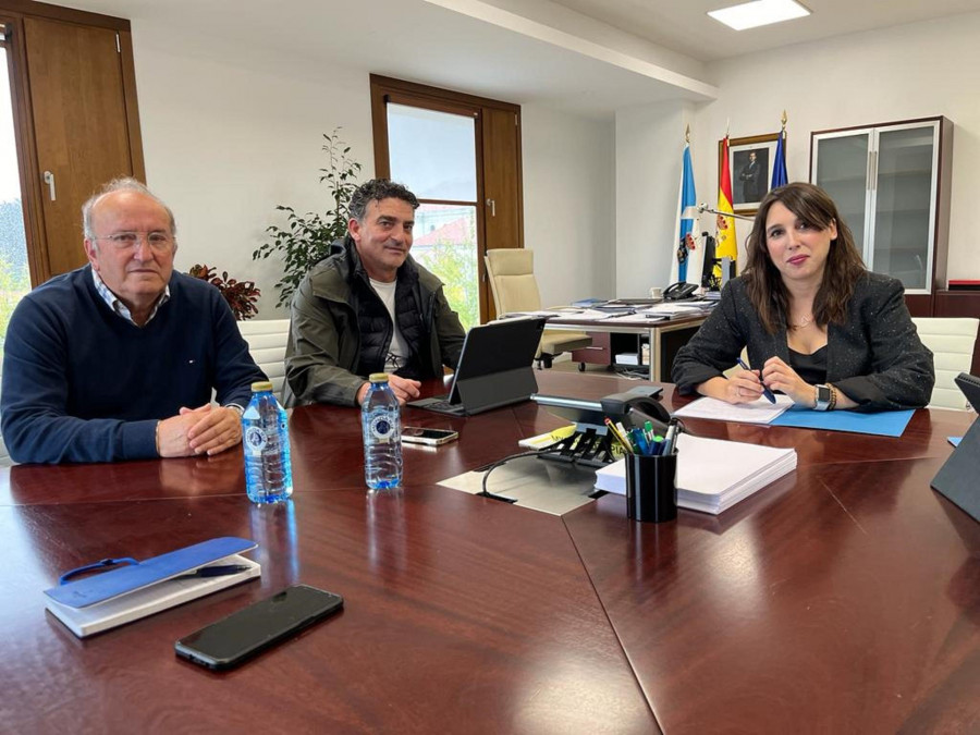 La Xunta muestra su apoyo para la puesta en marcha del nuevo polígono industrial en Ribeira