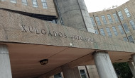 Un barbanzano acusado de agresión sexual a su hija menor evita la cárcel al aceptar una condena por cargos menores