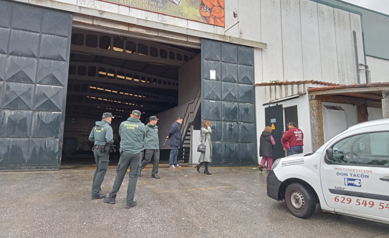 Encuentran completamente vacía la nave del polígono industrial de A Pobra al tomar posesión de la misma