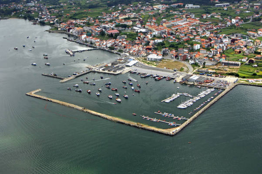 La remodelación del puerto de Rianxo contempla habilitar 300 plazas de amarre para toda su flota