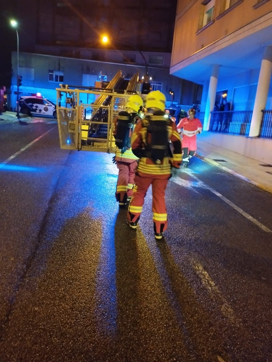 Localizan fallecido en su vivienda de Carril a un hombre que faltaba desde hace días