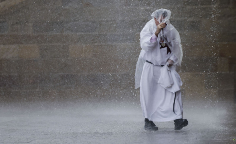 Alerta roja en Galicia este jueves por la borrasca Ciarán