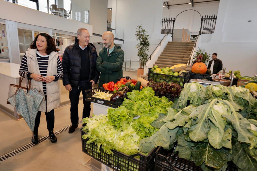 La Praza de Abastos de Vilagarcía estrena mejoras y formación en marketing