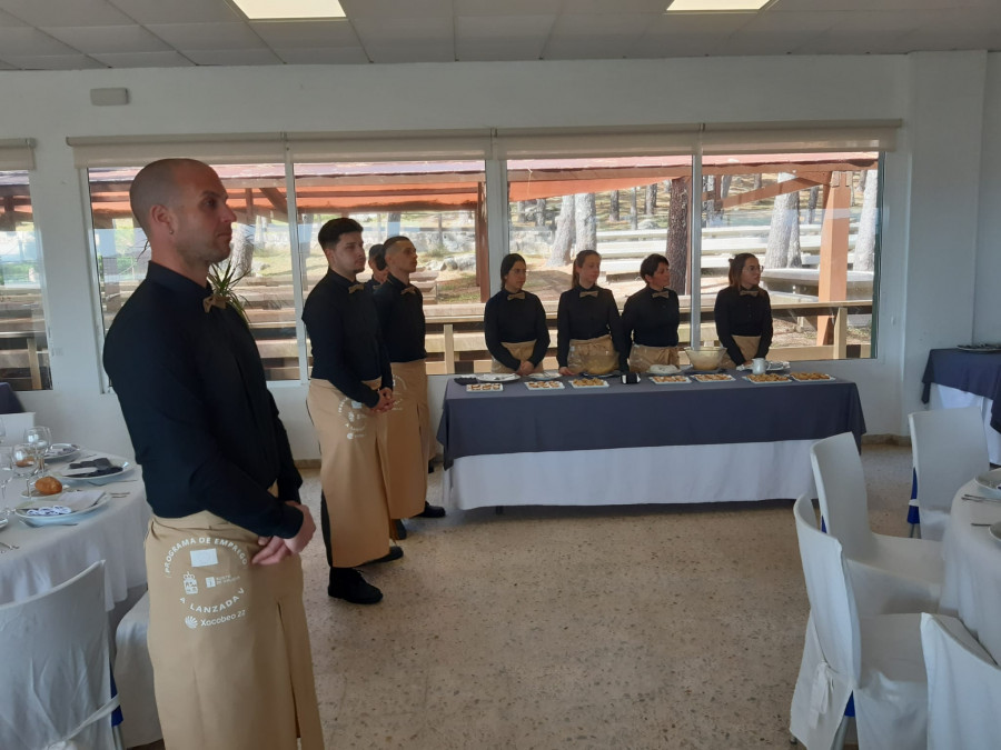 El Obradoiro de Hostalería de A Lanzada VI busca alumnos y nueva ubicación para los meses de verano