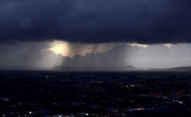 Nubes y claros este martes en Galicia, a la espera de un nuevo frente por la noche