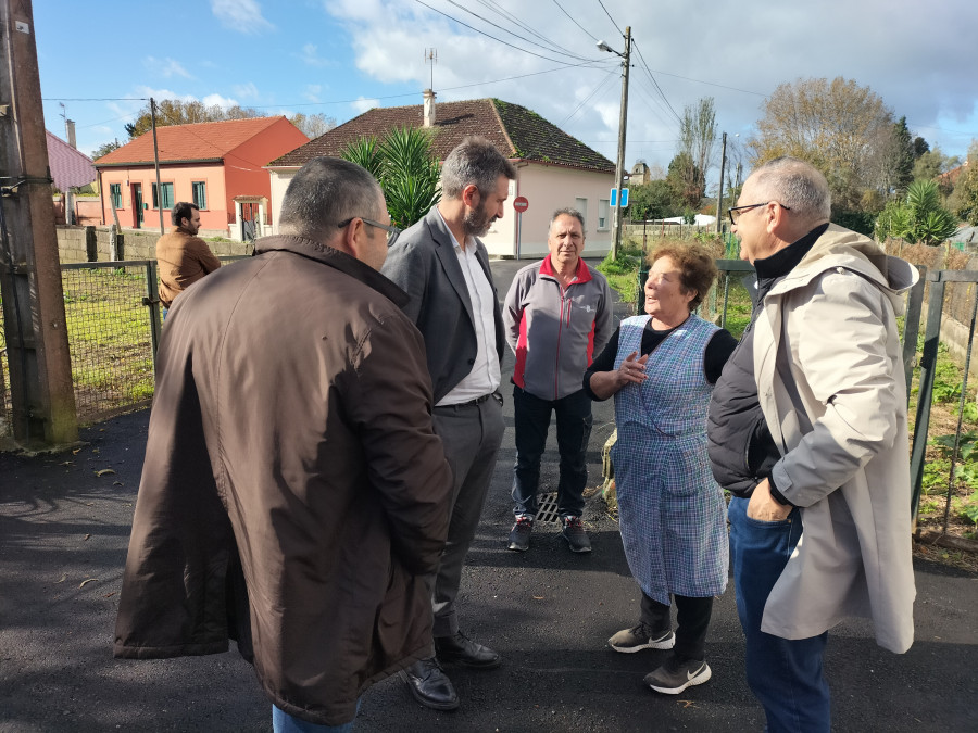 Ravella termina las obras de saneamiento en la rúa Pica, en Vilaxoán, tras invertir casi 35.000 euros