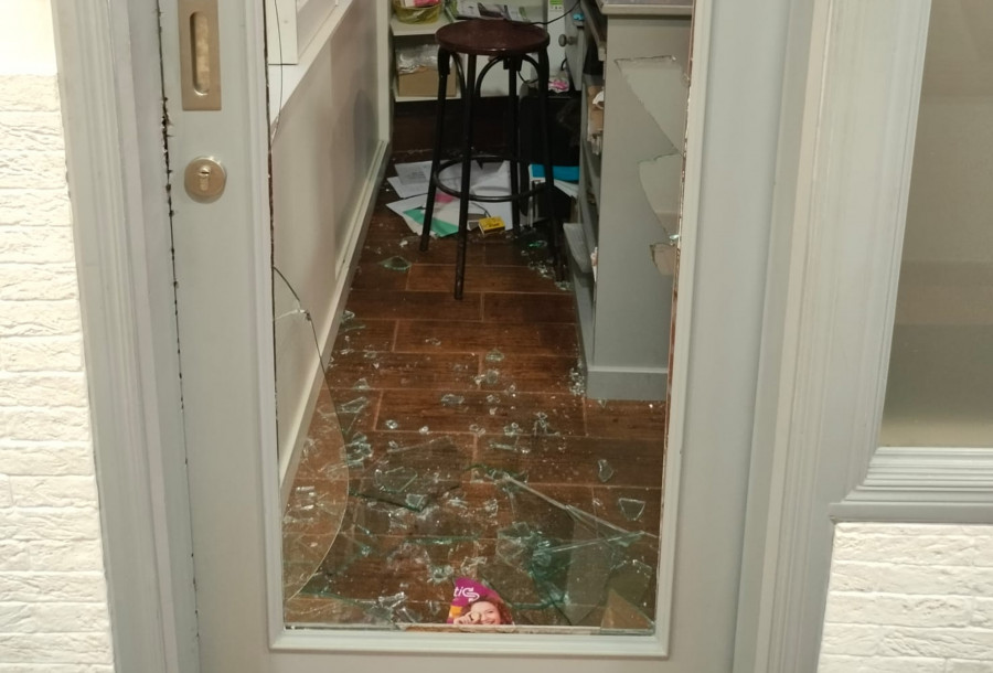 El acusado de la decena de robos de Cambados está en prisión al quebrantar medidas por violencia de género