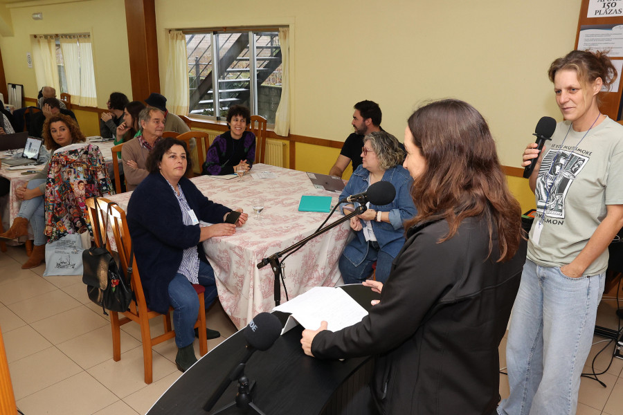 Mulleres Salgadas abre en Vilanova sus jornadas sobre pesca y marisqueo