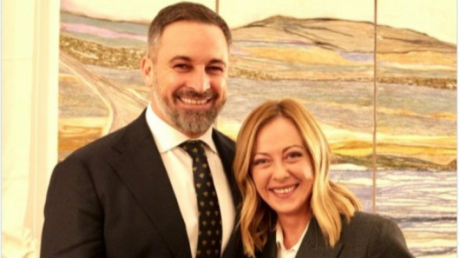 Abascal se reúne con Meloni para trasladarle la "grave situación política" que vive España