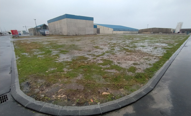Sale de nuevo a licitación por 1,21 millones, tras quedar desierto, el contrato de la escuela de deportes náuticos de Ribeira