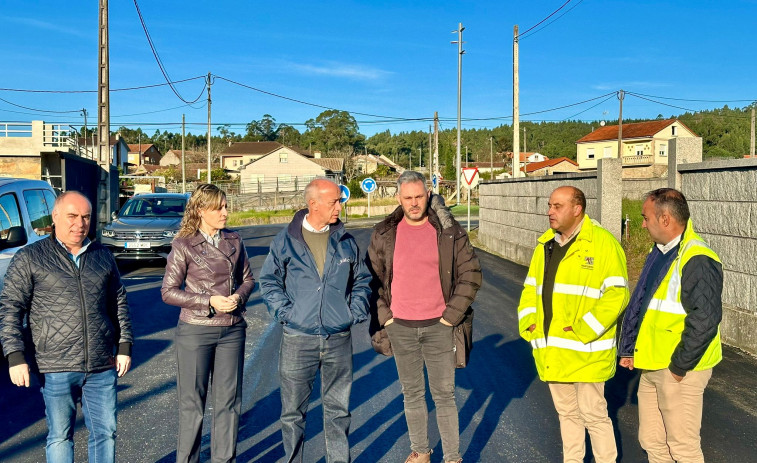 La Diputación avanza que en unos días ofrecerá un borrador de la “ansiada mellora” del vial de Baión