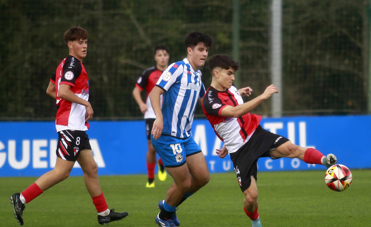 El Arosa juvenil recibe el domingo a un Sporting de Gijón muy mexicano