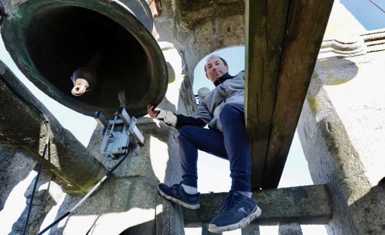 Las campanas de Catoira y Rianxo doblarán por el aniversario de la declaración del toque manual