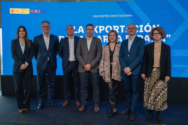 Foto Lidl   Foto de familia de los participantes