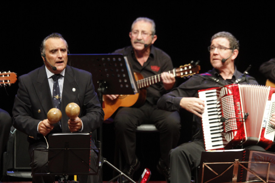 Música y danza para ayudar a los que más lo necesitan en Vilagarcía