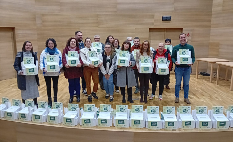La campaña de Navidad de Moraña repartirá 600 euros en premios en el comercio local