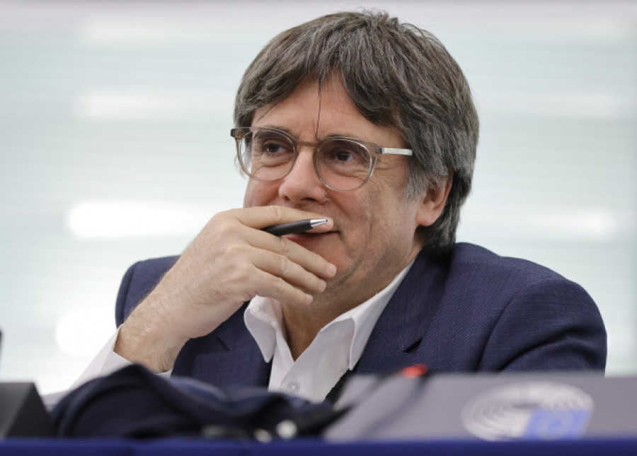 Puigdemont rechaza pactar con Illa y cree que ERC y Comuns apoyarán un tripartito