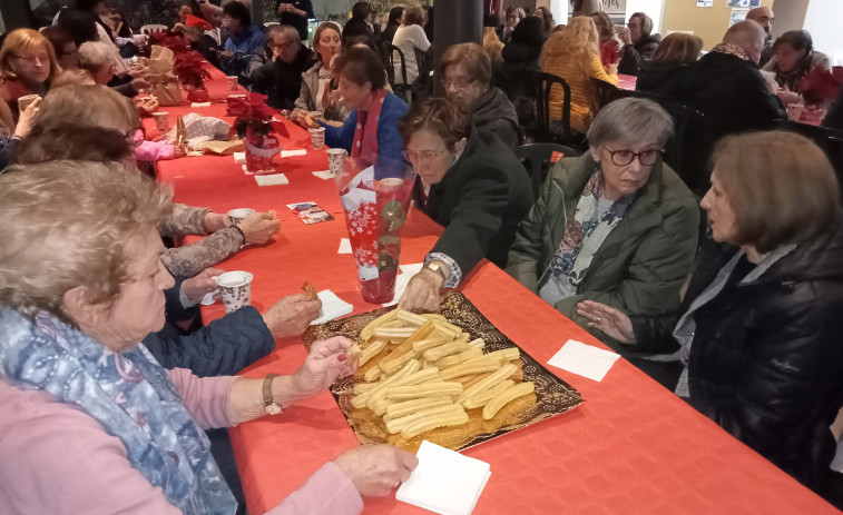 Constituyen en Ribeira un grupo de voluntariado para el acompañamiento de mayores que viven solos
