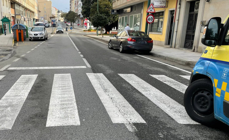 Herido un sexagenario en un atropello en la Avenida da Coruña, en Ribeira