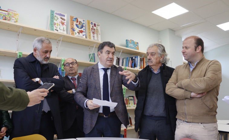 Educación anuncia la inminente reforma del San Clemente y la licitación de la ampliación del Aquis Celenis en Caldas