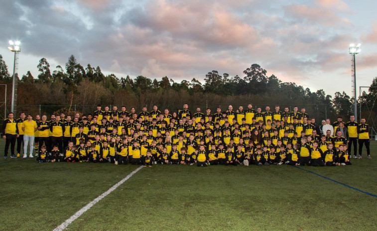 El Cuntis reúne a las mejores canteras en el Torneo Nadal de su 50 aniversario