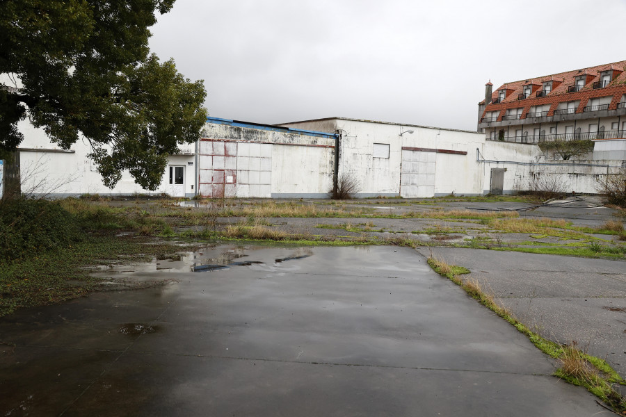 Fracasa un nuevo intento de vender la vieja nave de Alfageme en Ribadumia