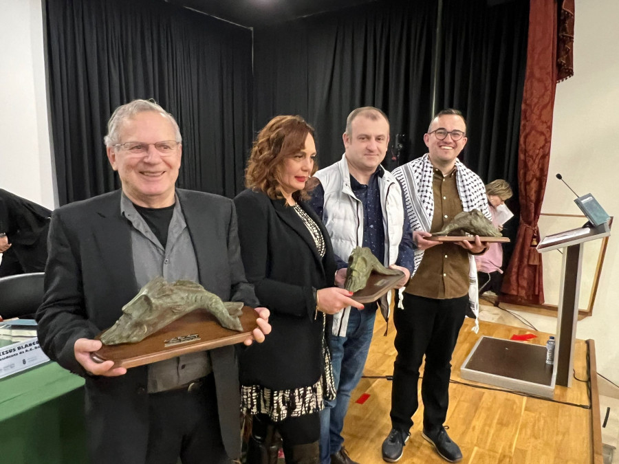 Carlos Callón y el Centro Arqueolóxico do Barbanza recogen sus “sereos” en la fiesta de la Cultura de Barbantia