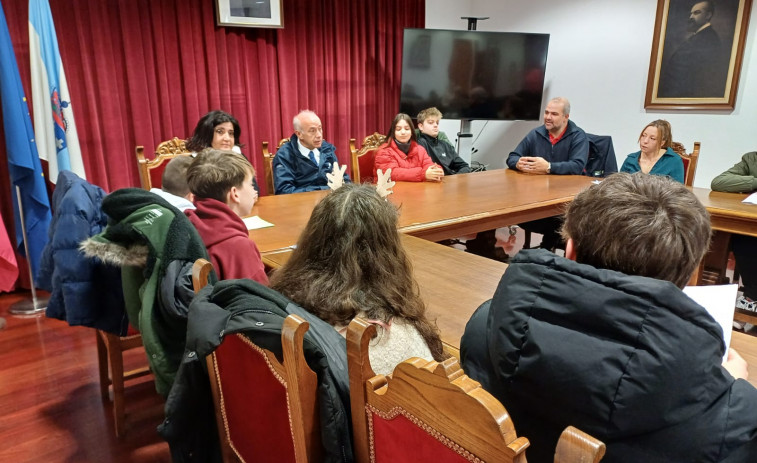 Arousa Moza traslada a Vilanova las inquietudes de su juventud