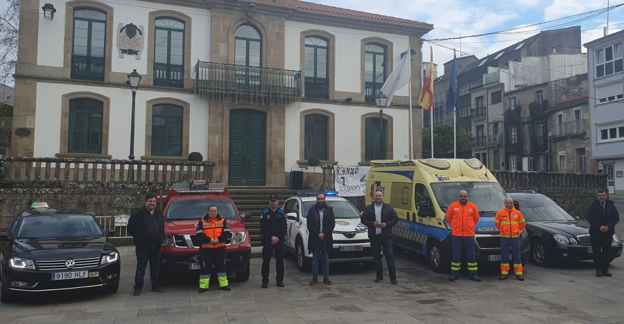 La Policía de Rianxo retoma su campaña navideña con un reel y "Superhéroes" de Beret en redes para evitar conductores ebrios